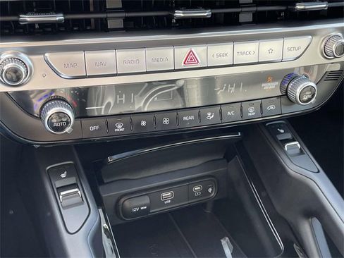 New 2025 Kia Telluride S image 39