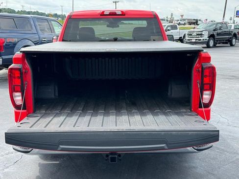 Used 2023 GMC Sierra 1500 Pro w/ Pro Value Package AWD/4WD image 5