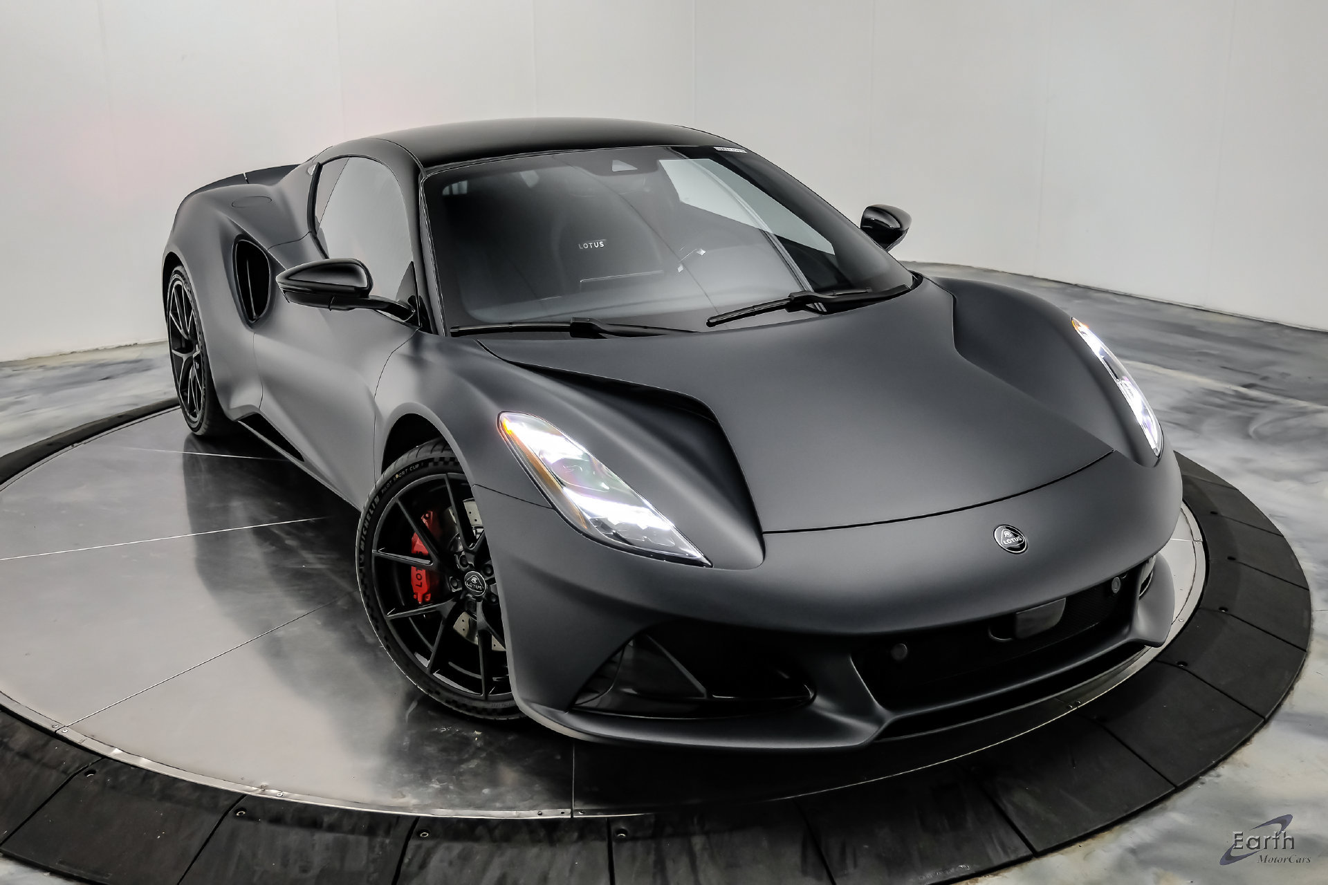 Used 2026 Lotus Emira RWD image 30