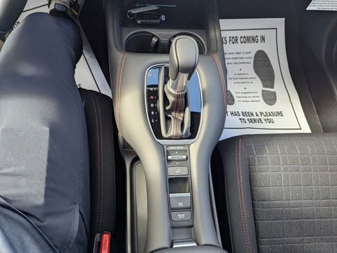 New 2026 Honda HR-V Sport image 17
