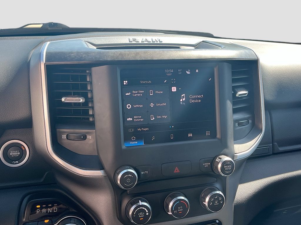 Used 2022 RAM 1500 Big Horn AWD/4WD image 14
