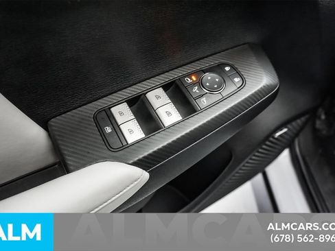 Used 2025 Mitsubishi Outlander SE FWD image 47