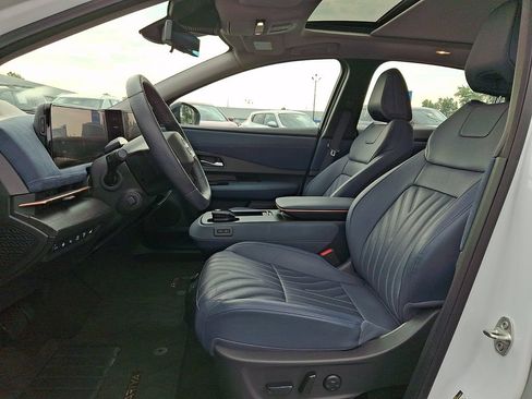Certified 2024 Nissan Ariya AWD image 14