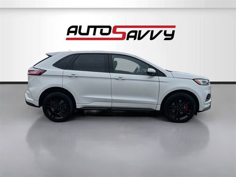 Used 2024 Ford Edge ST w/ Equipment Group 401A image 8