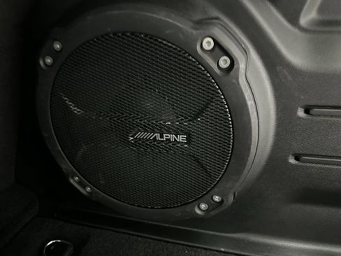 Used 2021 Jeep Wrangler Unlimited Sahara AWD/4WD image 13