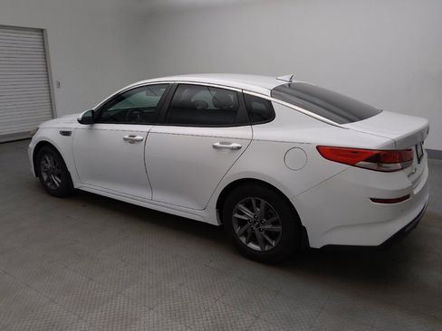 Used 2019 Kia Optima LX FWD image 3