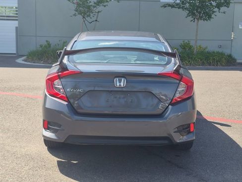 Used 2016 Honda Civic EX image 6