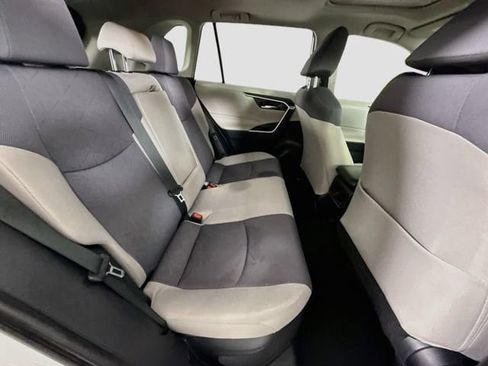 Used 2019 Toyota RAV4 XLE w/ Convenience Package AWD/4WD image 27