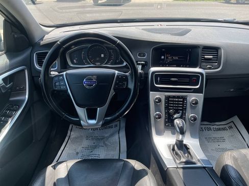 Used 2018 Volvo S60 T5 Inscription Platinum AWD/4WD image 23