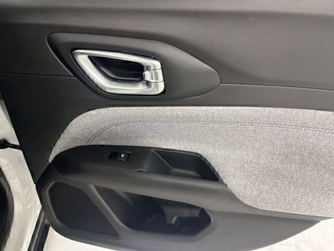 New 2026 Jeep Compass Latitude image 25