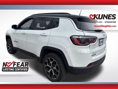 Used 2025 Jeep Compass Limited AWD/4WD image 8