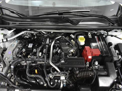 Certified 2025 Nissan Sentra S FWD image 31
