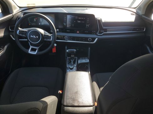 Used 2025 Kia Sportage LX AWD/4WD image 15