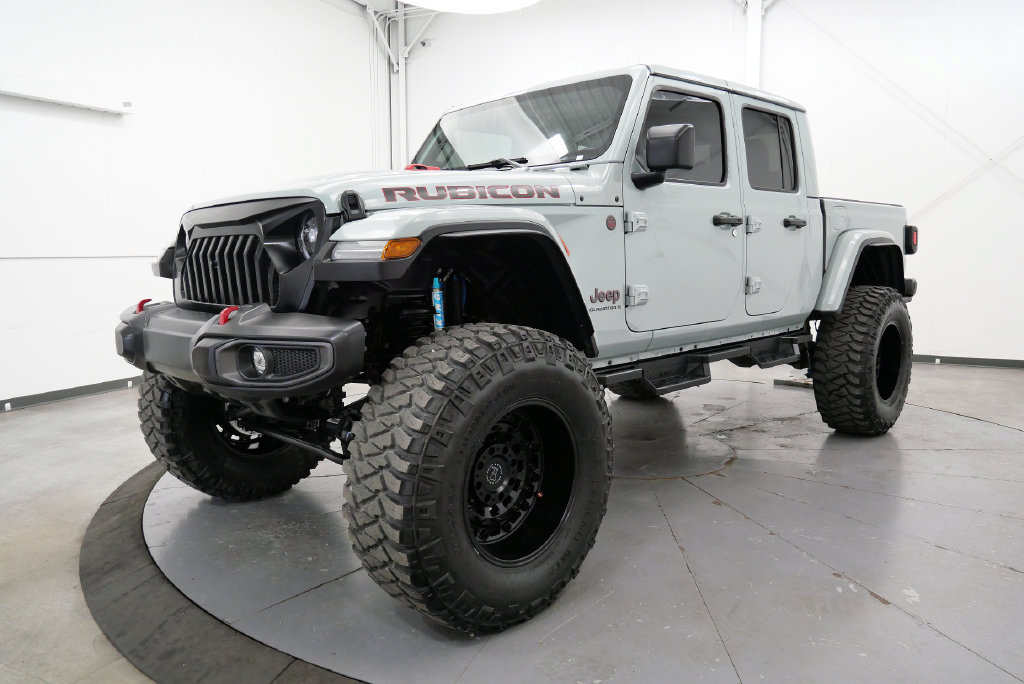 Used 2023 Jeep Gladiator Rubicon w/ LED Lighting Group AWD/4WD image 4