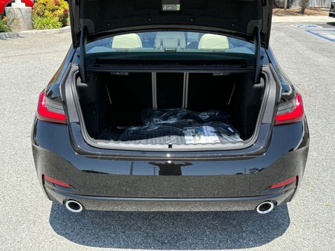 New 2026 BMW 330i Sedan RWD image 15