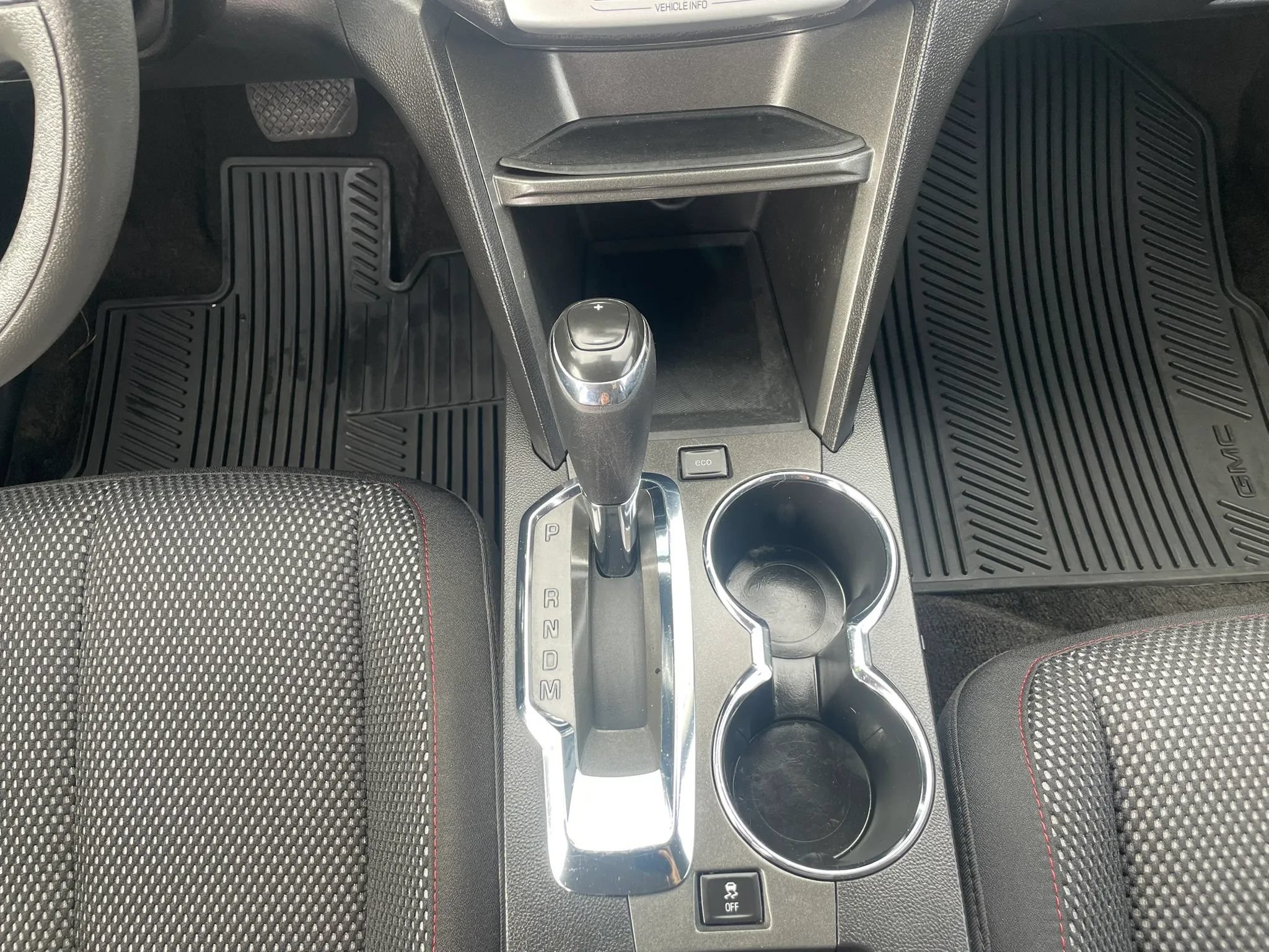 Used 2016 GMC Terrain SLE FWD image 14