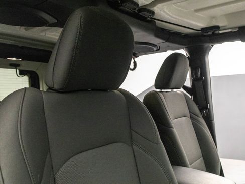 Used 2022 Jeep Wrangler Unlimited Sport image 39