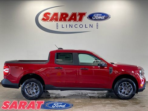 New 2026 Ford Maverick XLT image 9