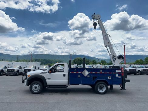 Used 2014 Ford F550 4x4 Regular Cab Super Duty image 39
