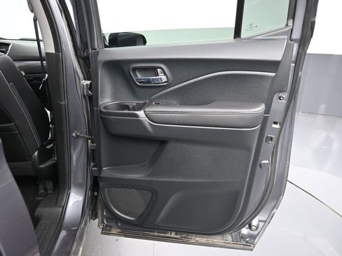 Certified 2023 Honda Ridgeline RTL-E image 37