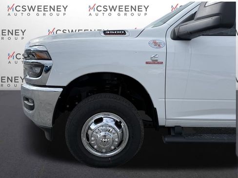 New 2026 RAM 3500 Tradesman w/ Chrome Appearance Group A image 27