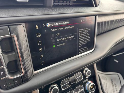 Used 2023 GMC Yukon Denali w/ Denali Reserve Package image 45