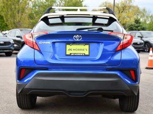 Used 2019 Toyota C-HR XLE FWD image 5