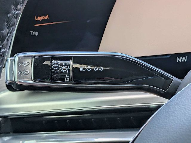 Certified 2024 Cadillac Lyriq Sport AWD/4WD image 32
