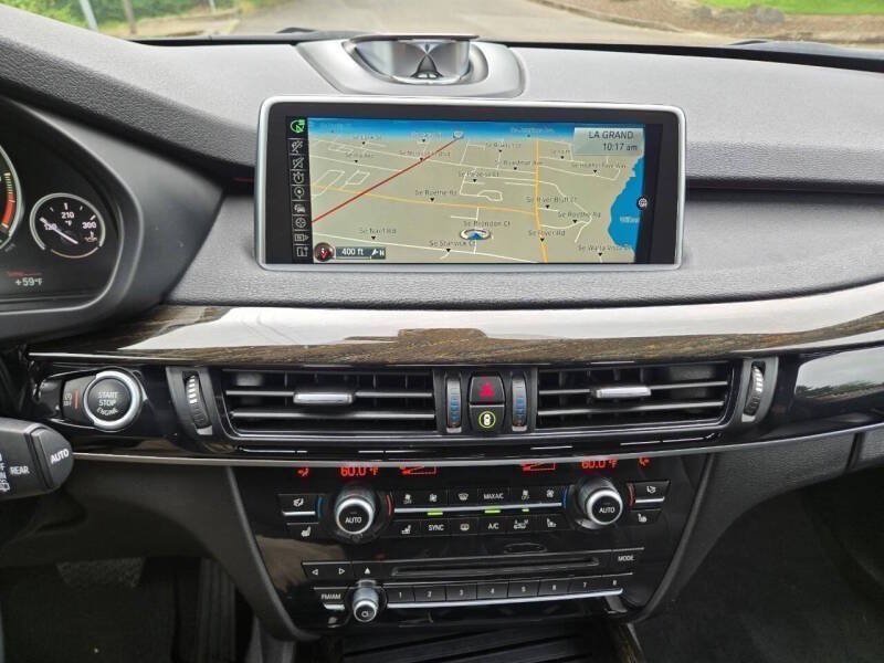 Used 2014 BMW X5 xDrive35d AWD/4WD image 15