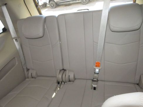 Used 2017 Cadillac Escalade Premium Luxury image 25