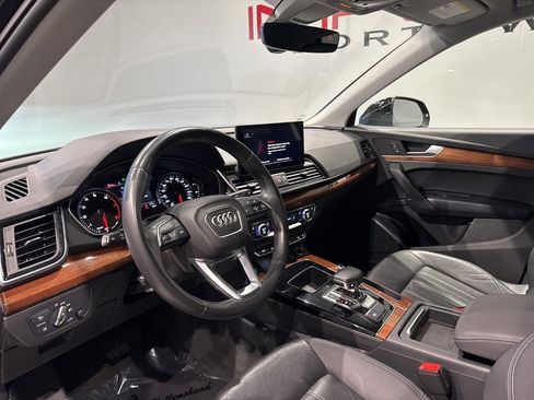 Used 2021 Audi Q5 2.0T Premium image 12