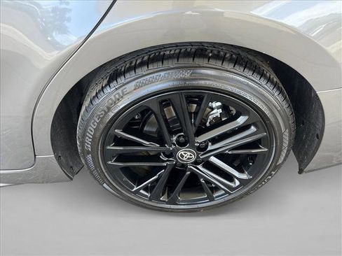 Used 2025 Toyota Camry SE image 22