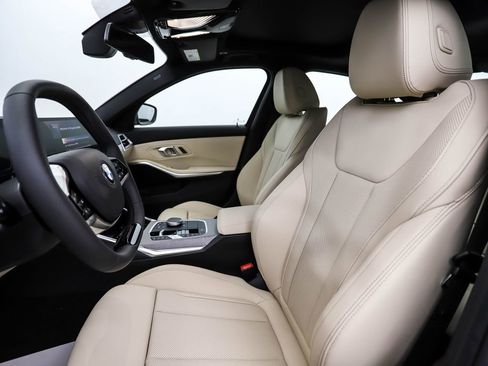 New 2026 BMW 330i xDrive Sedan w/ Premium Package AWD/4WD image 11