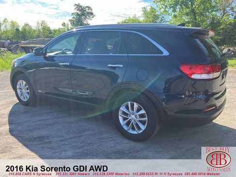 Used 2016 Kia Sorento AWD w/ LX Convenience Package image 5