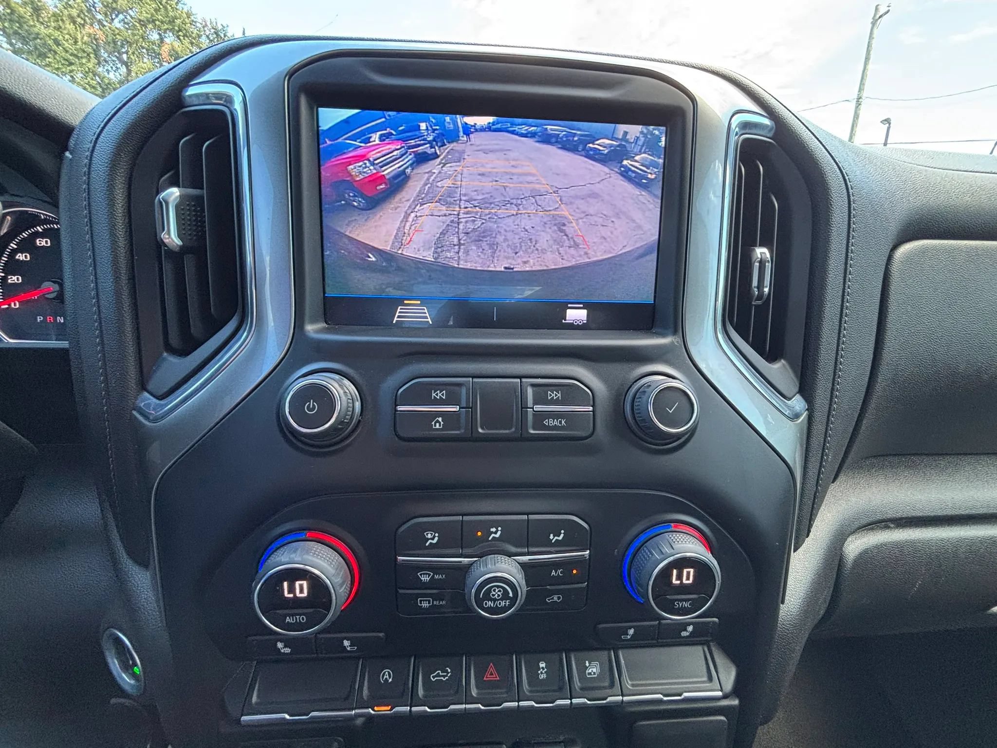 Used 2021 Chevrolet Silverado 1500 RST RWD image 11
