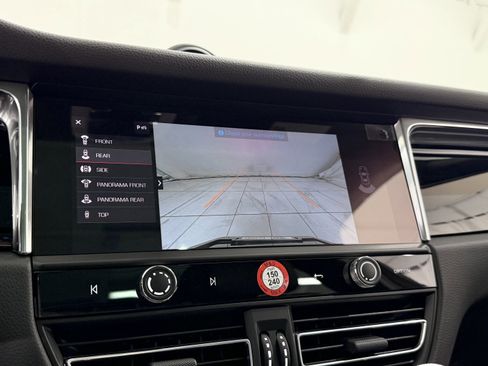 New 2026 Porsche Macan image 44