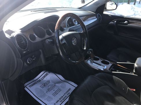 Used 2011 Buick Enclave CXL image 11