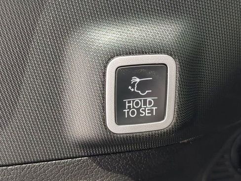New 2026 Jeep Grand Cherokee Summit w/ Obsidian Package AWD/4WD image 15