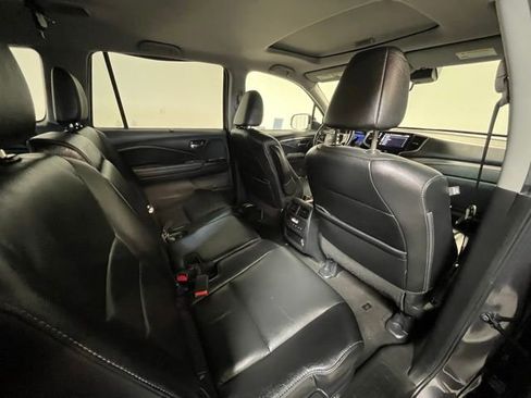 Used 2022 Honda Pilot Special Edition image 12
