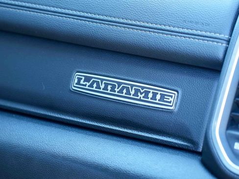 Used 2021 RAM 1500 Laramie AWD/4WD image 15