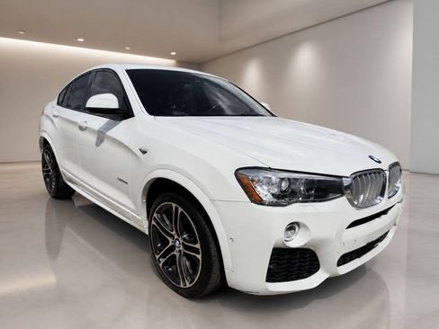 Used 2018 BMW X4 xDrive28i AWD/4WD image 1