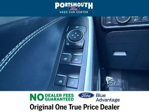 Certified 2022 Ford Explorer XLT w/ Equipment Group 202A image 23