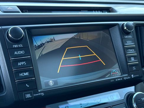 Used 2018 Toyota RAV4 Limited image 20