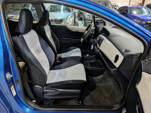 Used 2014 Toyota Yaris LE FWD image 21