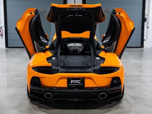 Used 2023 McLaren GT RWD image 38