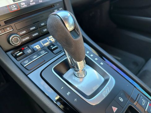 Used 2018 Porsche 911 Carrera T image 5