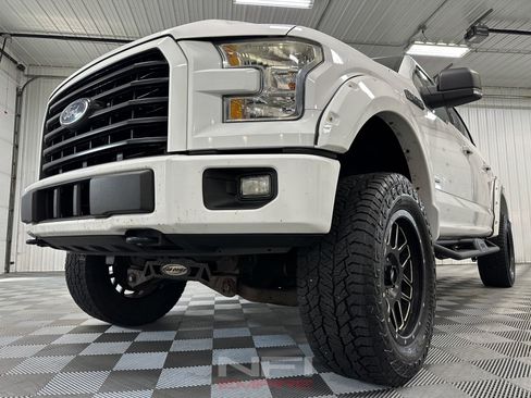 Used 2016 Ford F150 XLT w/ Equipment Group 302A Luxury AWD/4WD image 13