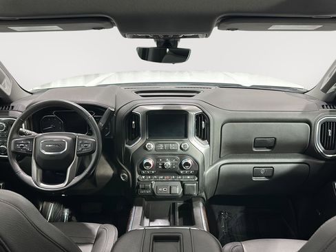 Used 2022 GMC Sierra 3500 Denali w/ Denali Ultimate Package image 5