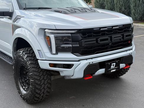 Used 2025 Ford F150 Raptor w/ Equipment Group 803A Raptor R AWD/4WD image 3