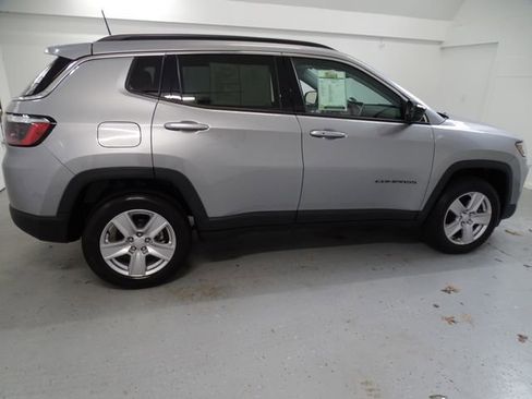 Certified 2022 Jeep Compass Latitude AWD/4WD image 21